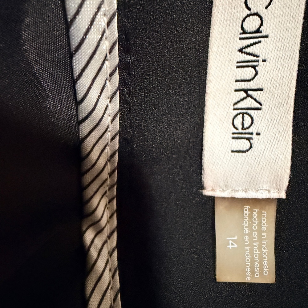 Calvin Klein Black Pencil Skirt - Picture 7 of 15